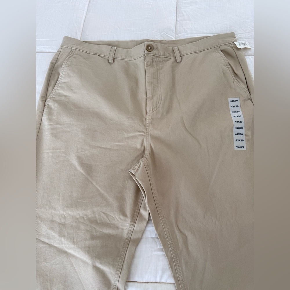 NWT Men’s Old Navy Khaki straight leg Preppy Dress Casual Work Pants 42x30 - Picture 6 of 8